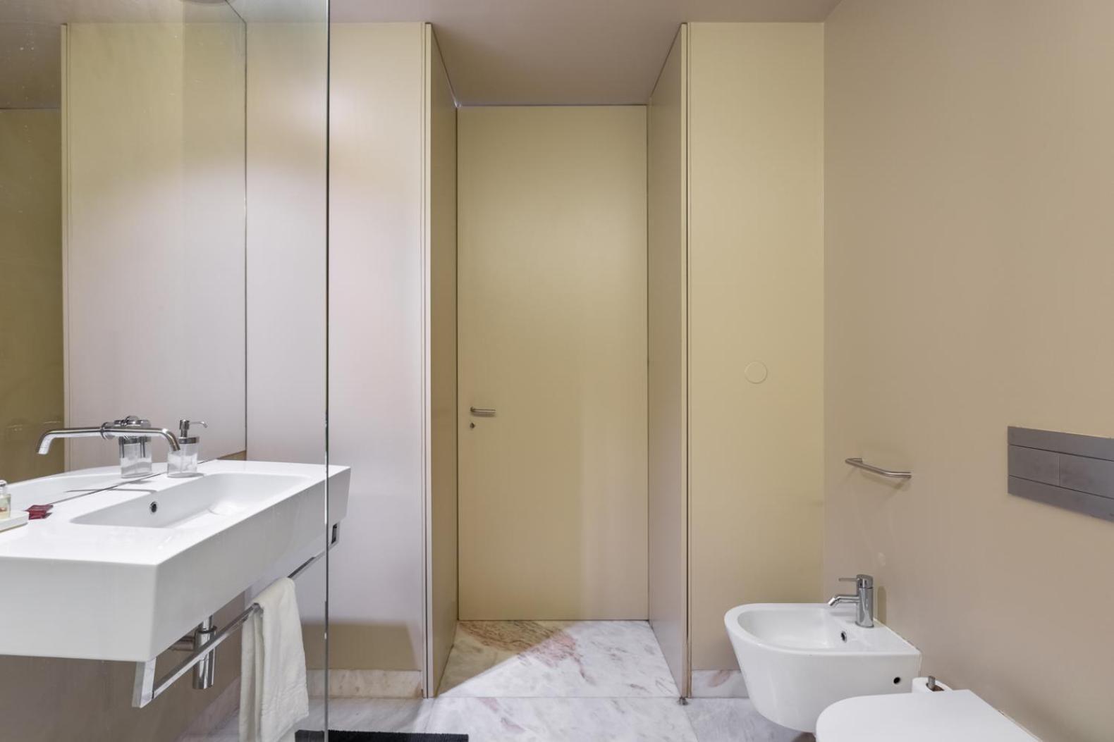 Joivy Downtown Market Apartments Lisboa 外观 照片